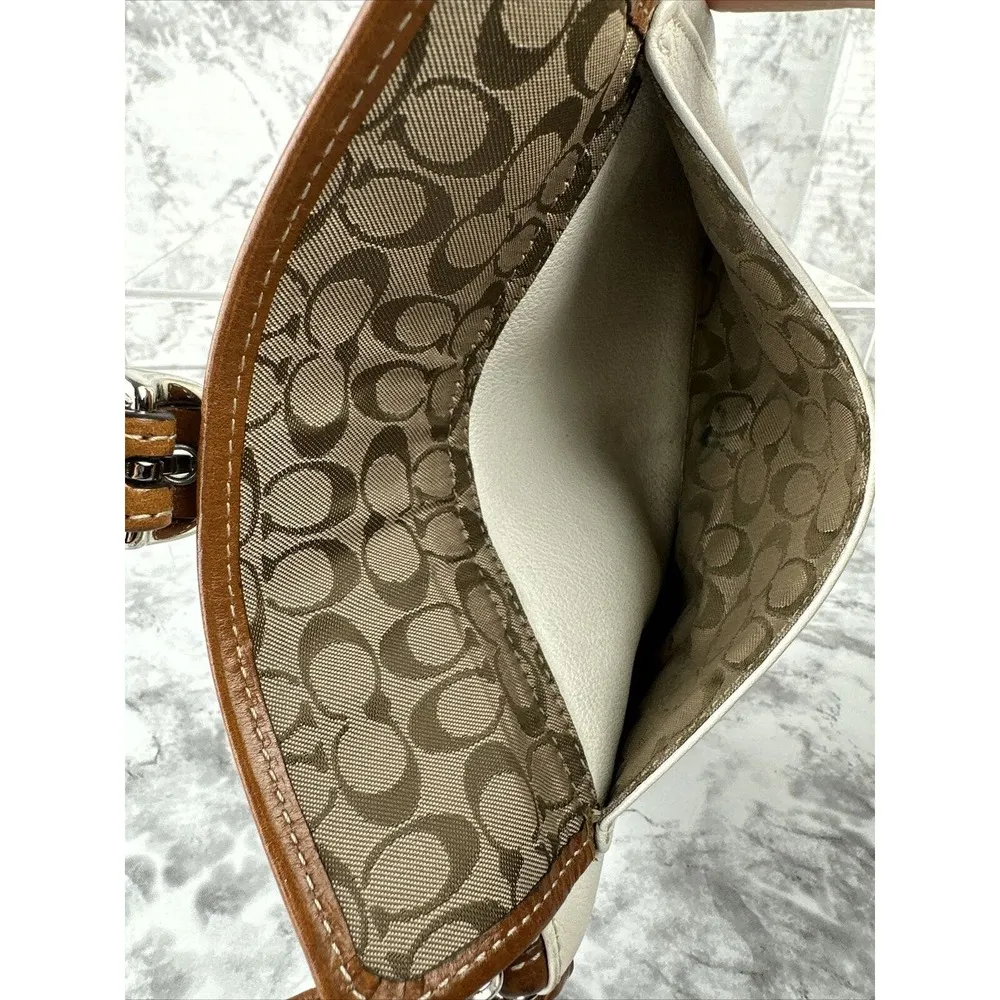 Coach Vintage Hampton Wristlet Wallet Clutch Ivory Chalk English Leather Brown - Image 3