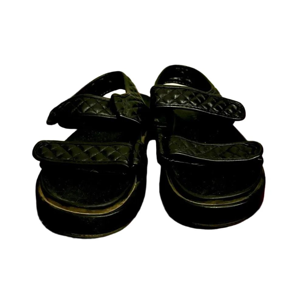 Primark Women’s Black Double Strap Quilted Sandals - Image 2