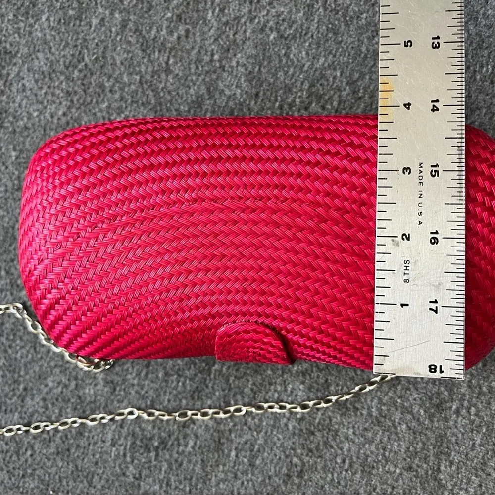 Red Woven Clutch Purse with Chain Strap Structured Oval Handbag with Inner Pocke - Image 8