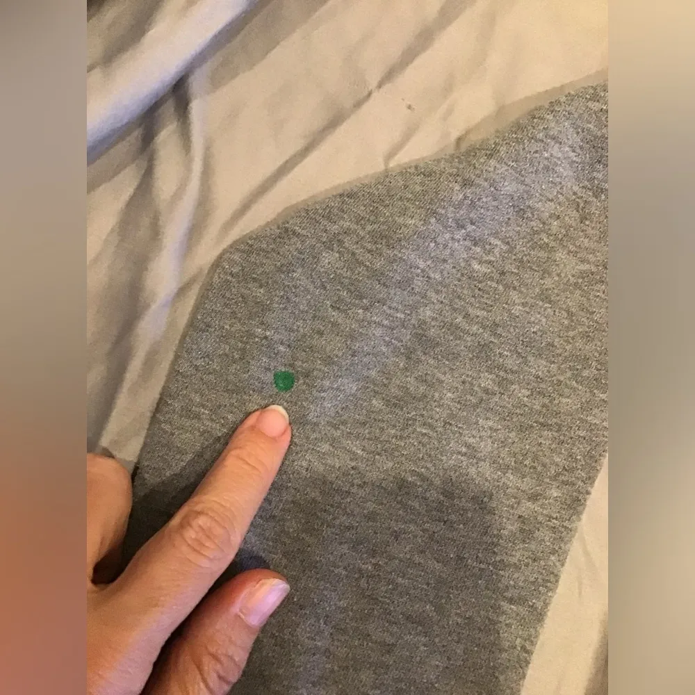 Harry Potter universal studios slytherin womans sweatshirt size XS-Preowned - Image 3