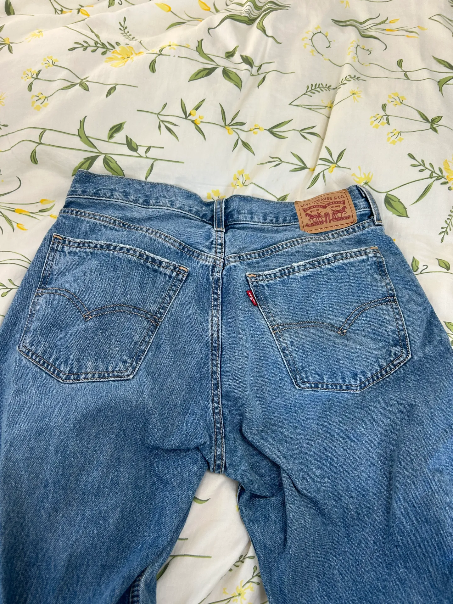 Levi's Low Pro Straight Jeans - Image 2