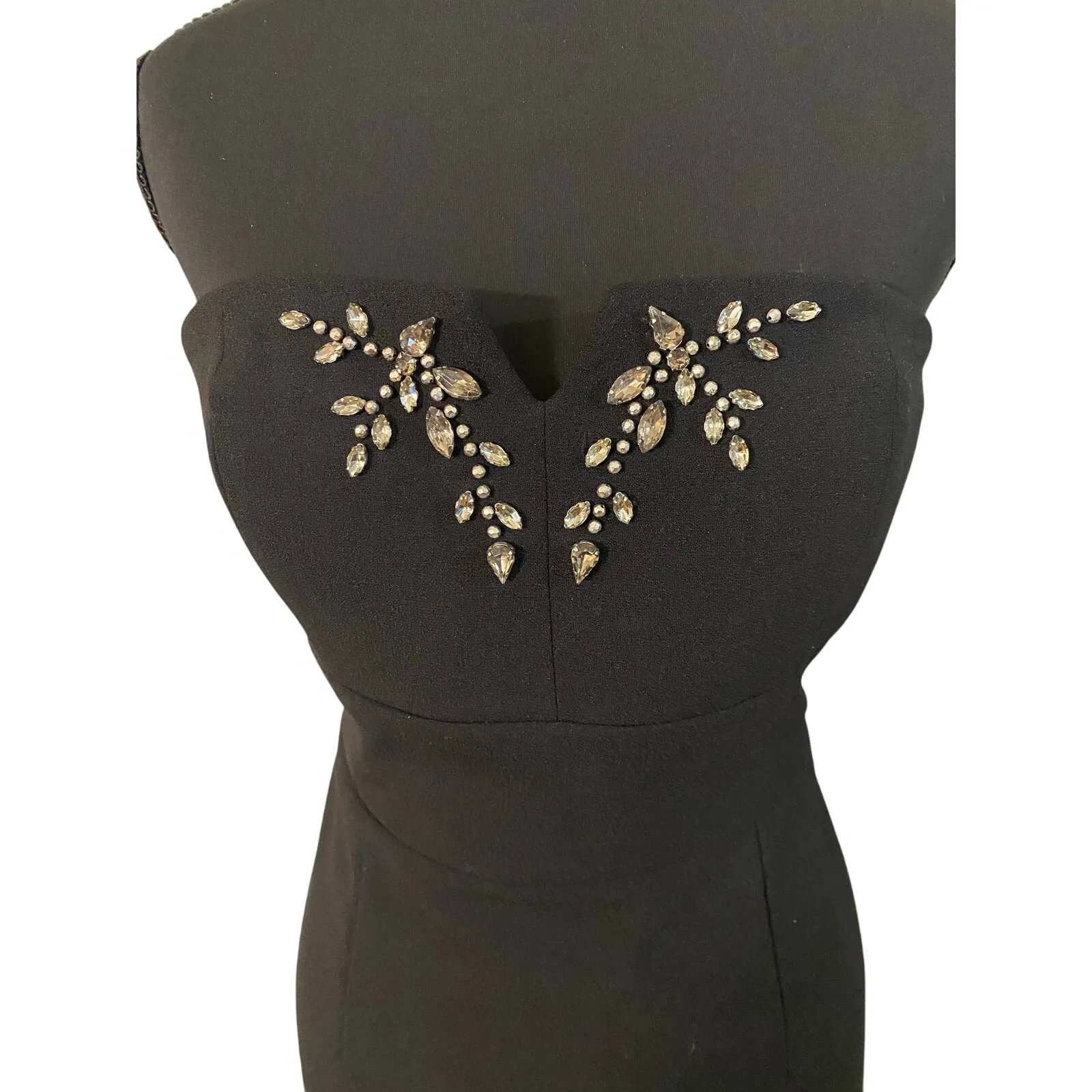 Max and Cleo Black Strapless Embellished Holiday Party Mini Dress Sze 6 New Year - Image 2
