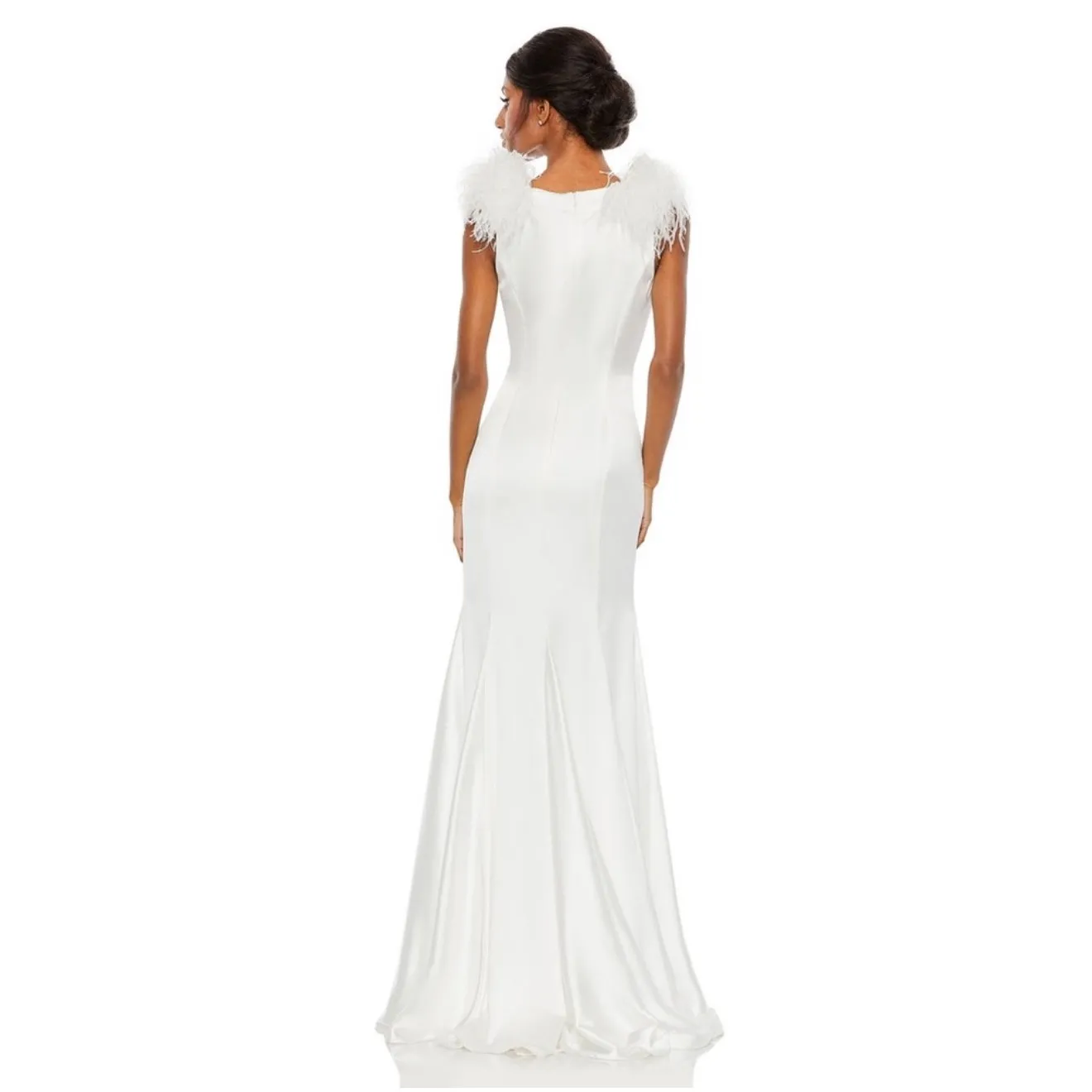 NWT Mac Duggal #68137 Satin Feather Shoulder V-Neck Gown in White Sz 4 $798 - Image 4