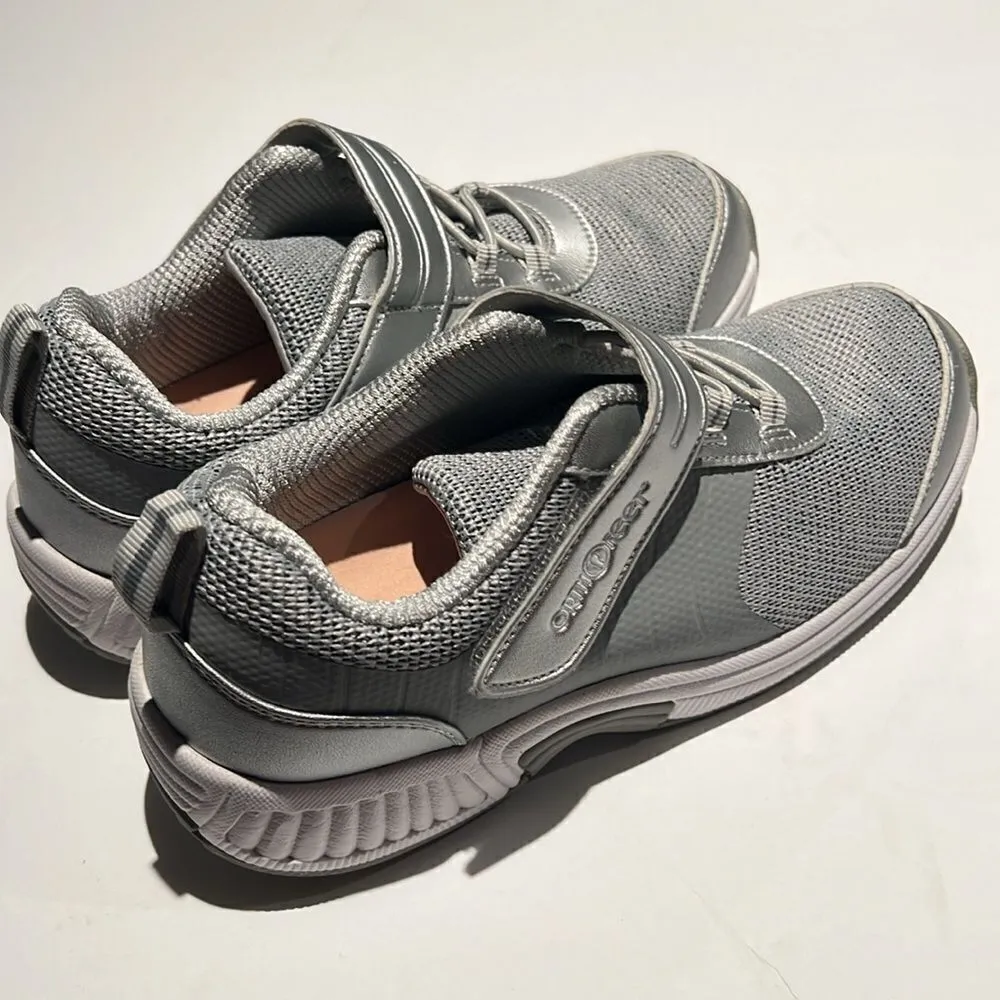 Orthofeet Joelle stretch knit sneaker size 6M B61 Silver - Image 5