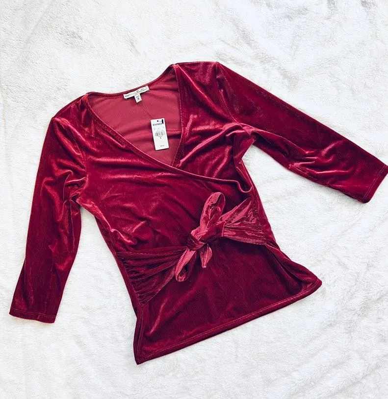 NWT  red velour dressy festival blouse - Image 3