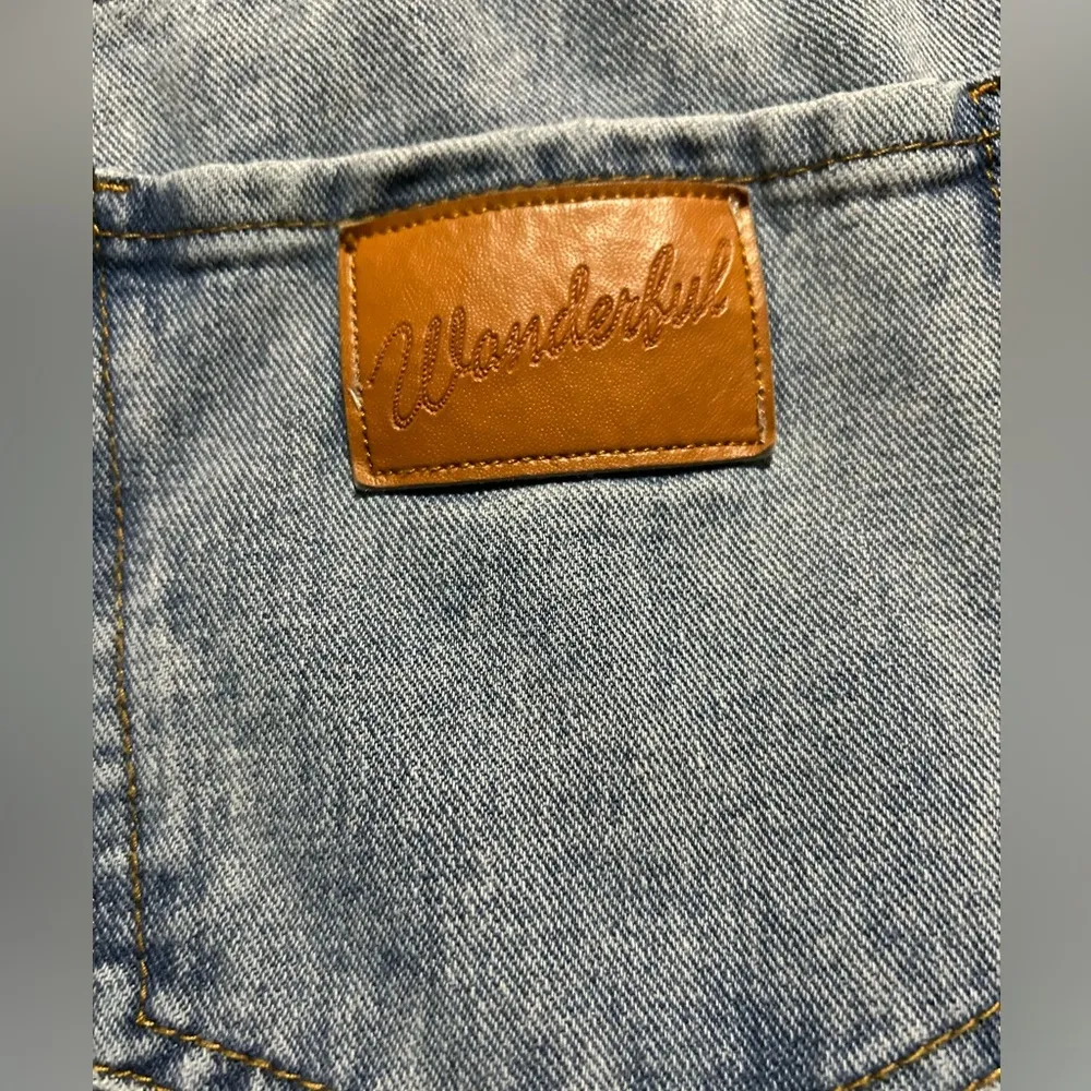 🏷️🏷️ladies S (US/4) “wonderful” by SHEIN light/dirty wash mom jeans - Image 5