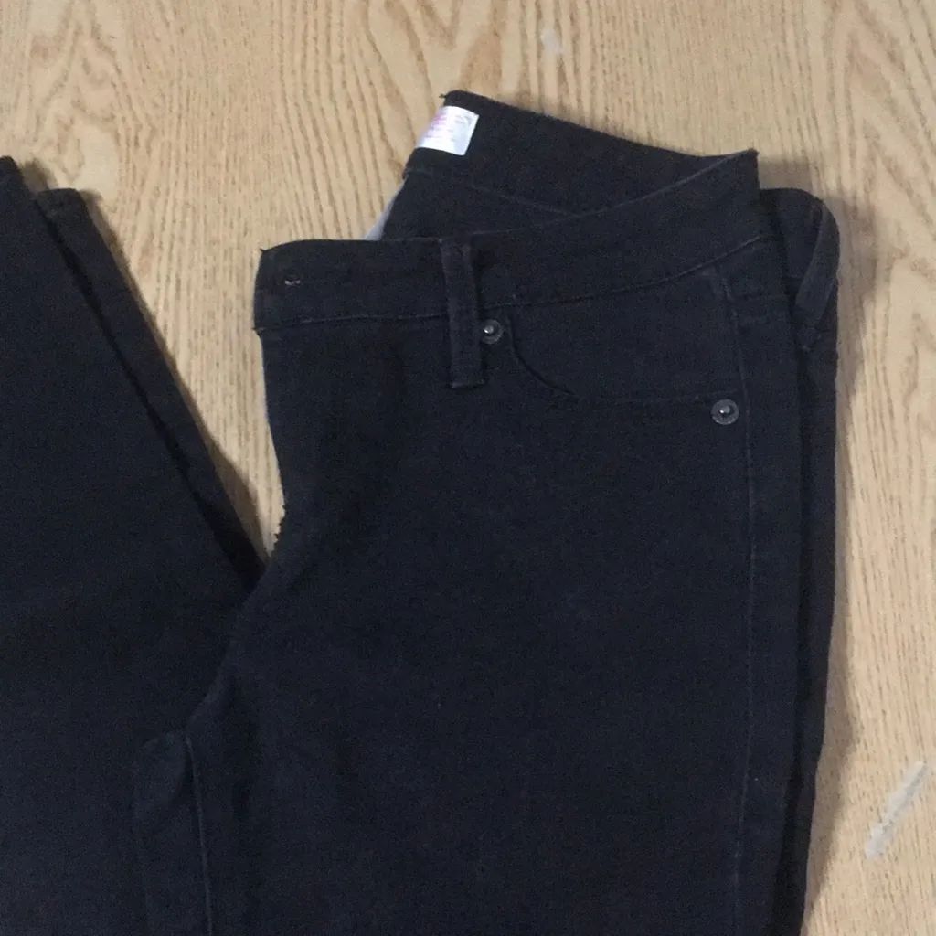 Juniors or Womens NO Boundaries Stretchy Skinny Jeans Black Size 3 or 4/Xs - Image 3
