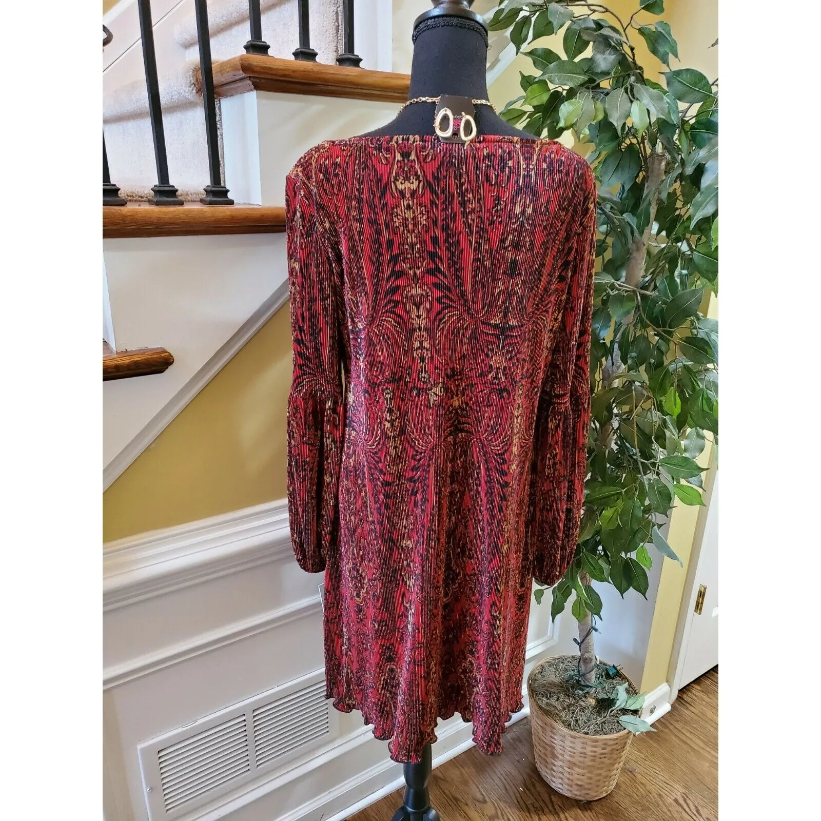 Tash + Sophie Womens Red paisely patten pull over Dress size 10 - Image 6