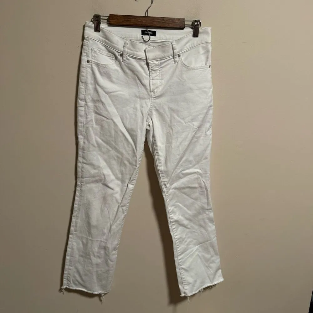Express Editor Low Rise White Bootcut Jeans- Size 6 - Image 4