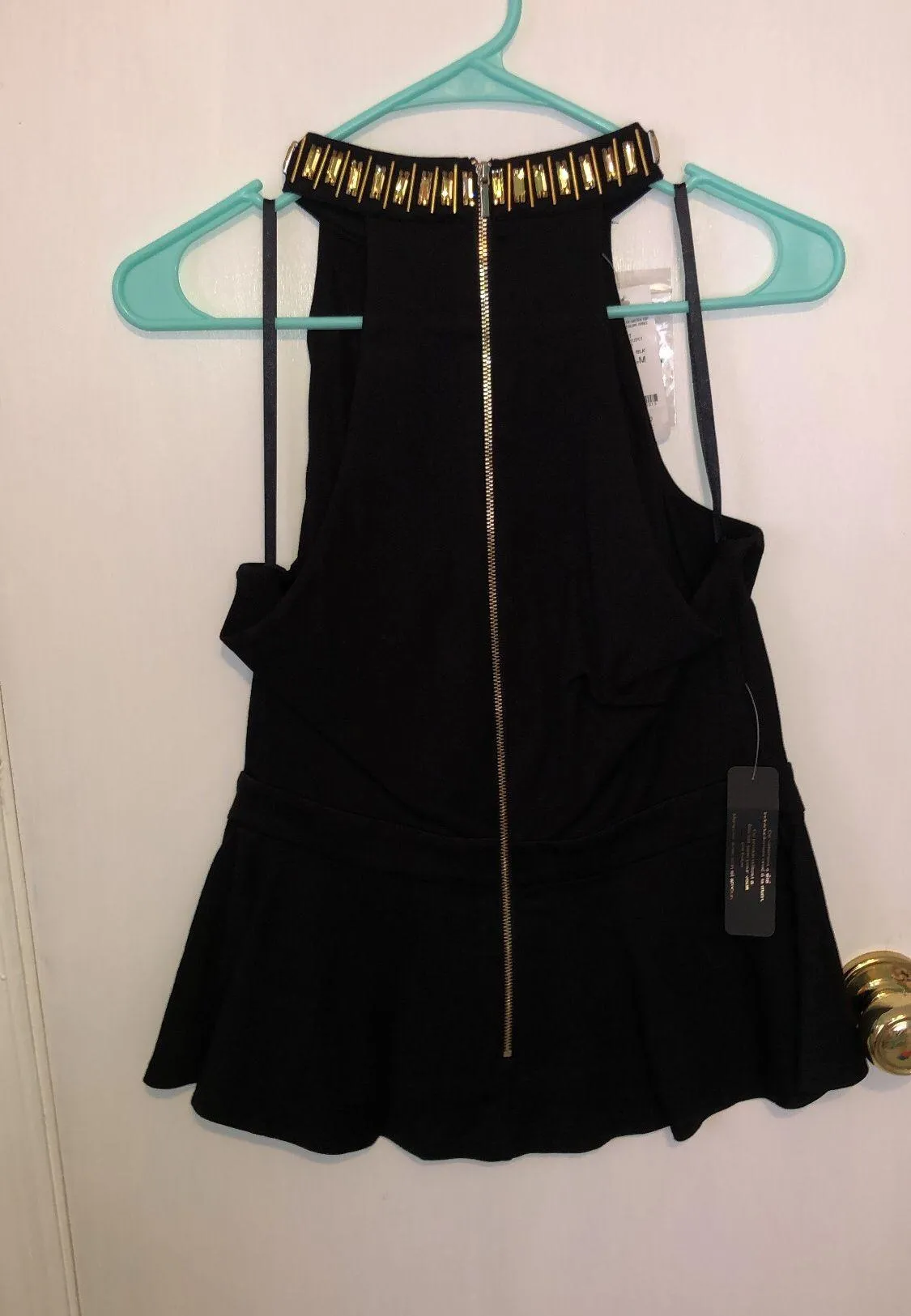New!  Black Top Size M - Image 2