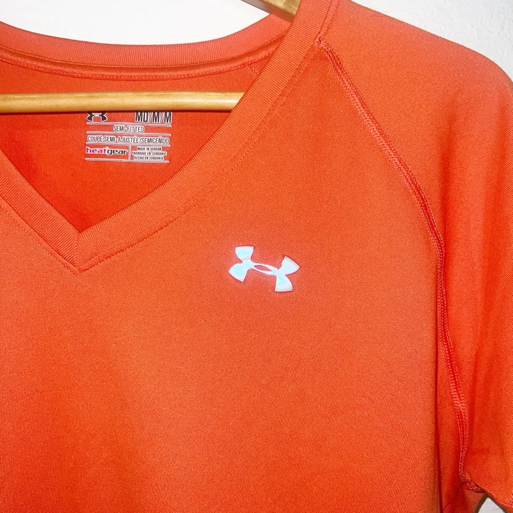 Under Armour semi fitted heat gear short sleeve Orange v neck shirt - Image 3