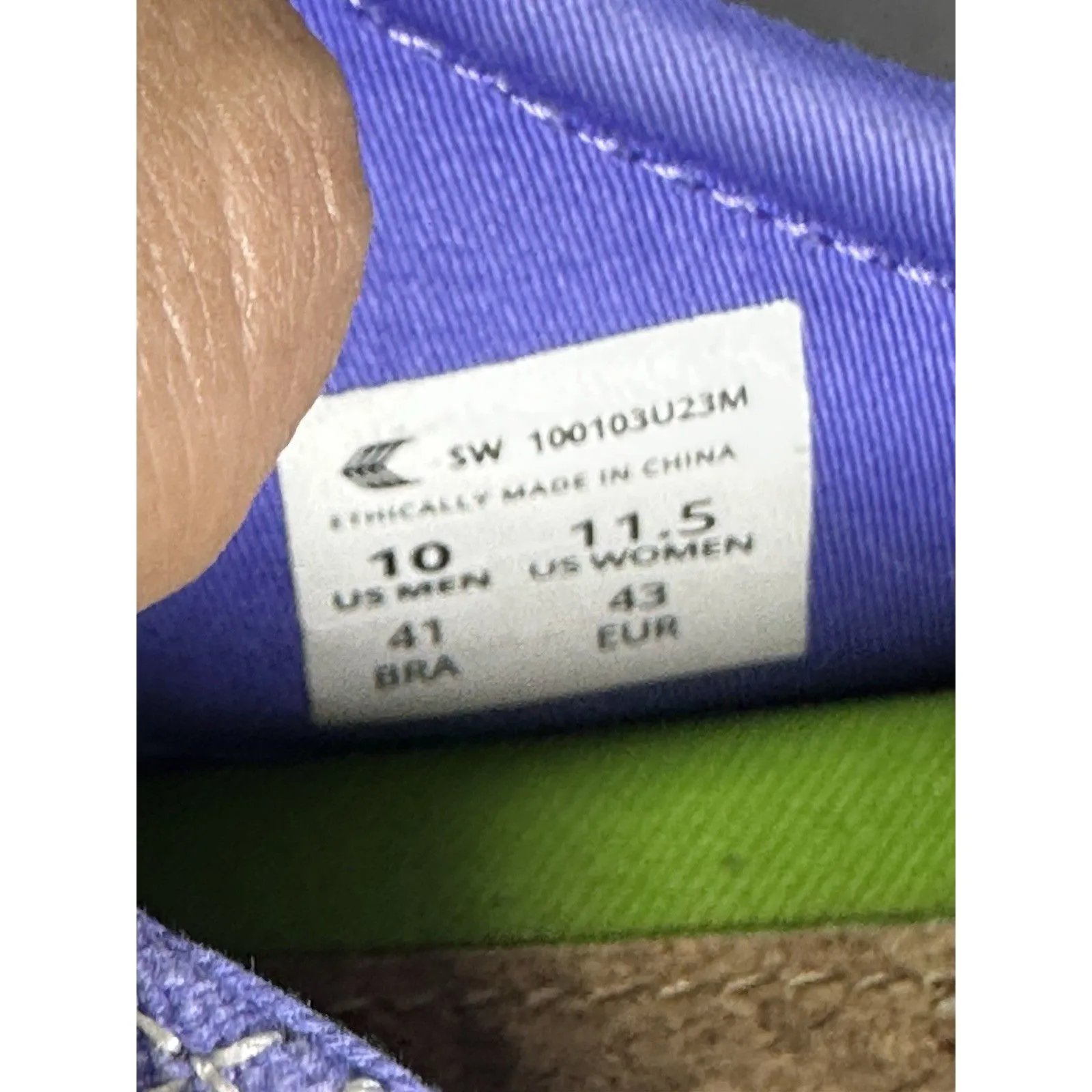 Cariuma OCA Low Pantone Very Peri Canvas Contrast Thread Sneaker Size 11,5W Purple - Image 7