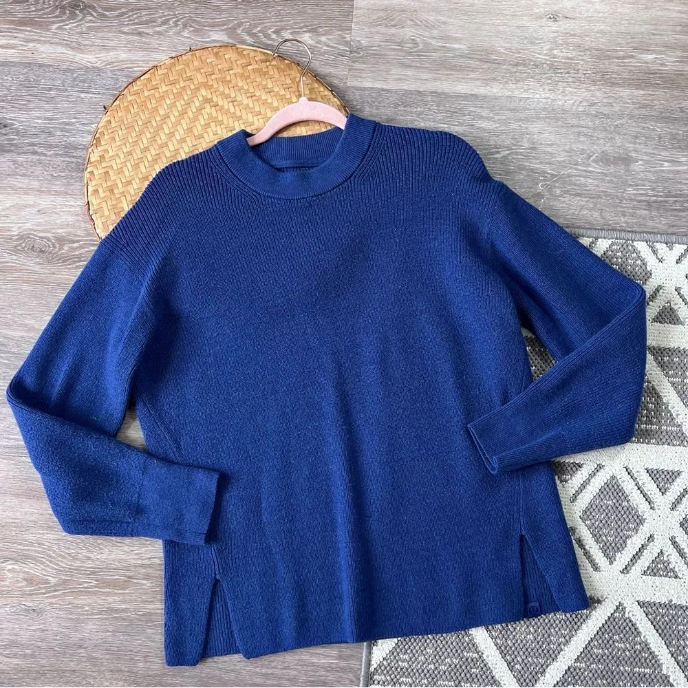 Lululemon merino wool‎ blend ribbed Crewneck sweater in heathered psychic blue 8 - Image 3