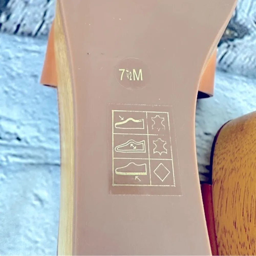 Tory Burch INES Wedge/Slide TAN/ SPARK GOLD Size 7.5 Photos 1-3 are stock photos - Image 11