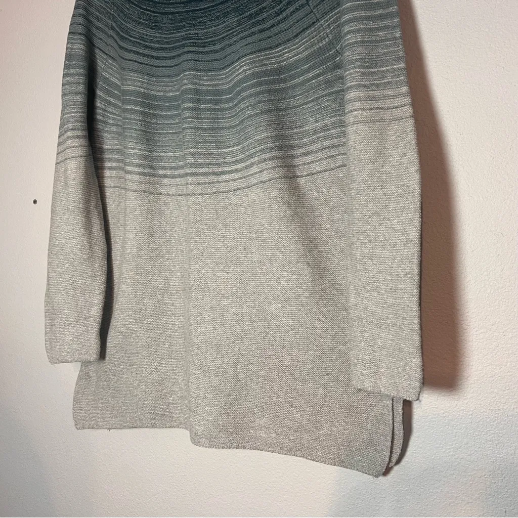 J. Jill Tunic Sweater Crewneck Gray Green Striped Ombré Cotton Size Medium - Image 3
