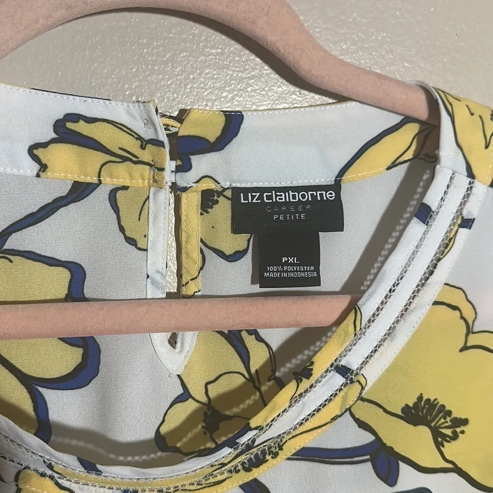 Liz Claiborne Career Floral Top‎ | Petite XL - Image 4