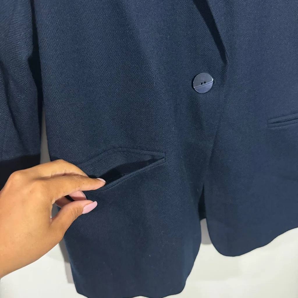 NEW Sag‎ Harbor Woman's Navy Wool Blazer One Button With Pockets Size 12 - Image 5