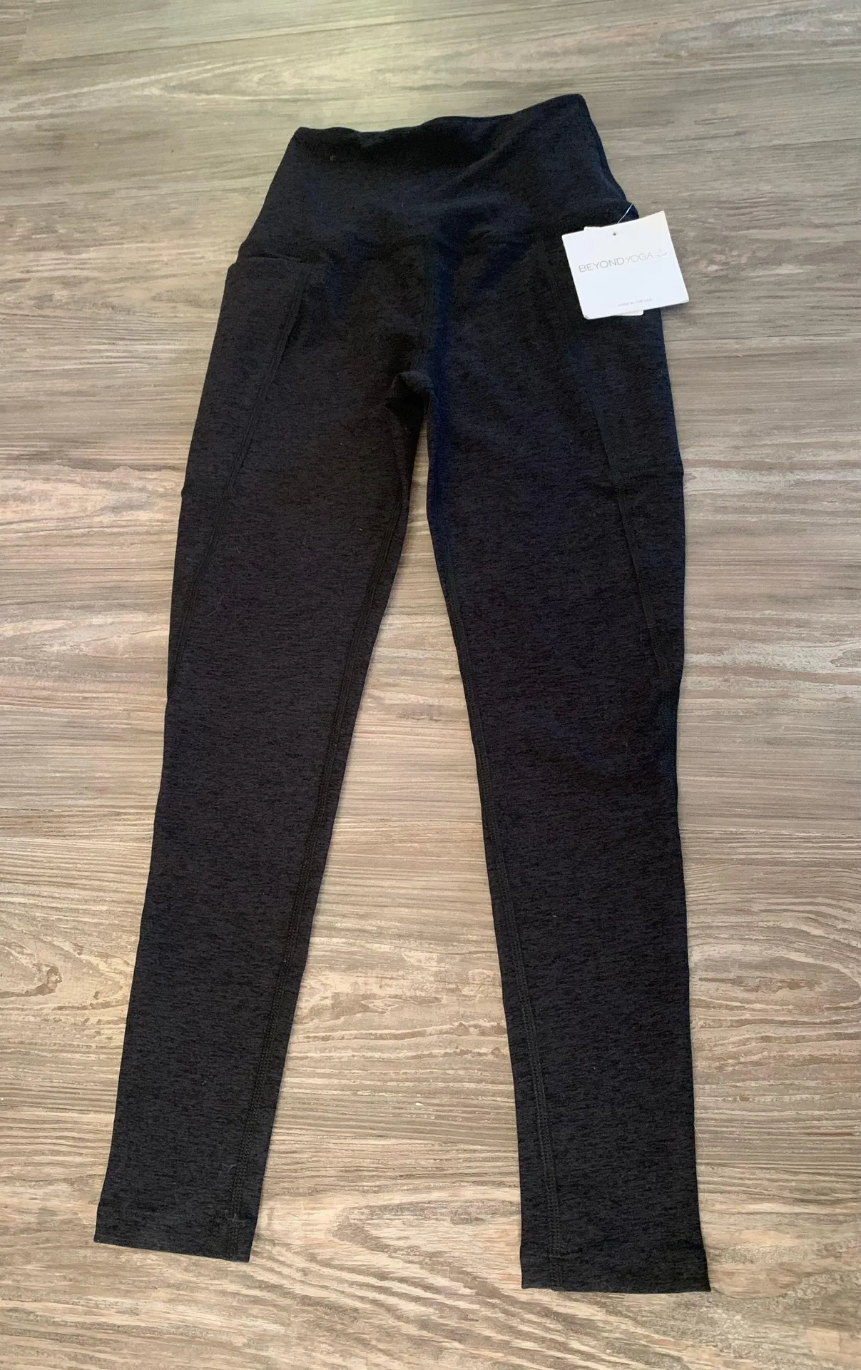 Pocket Leggings - Image 9