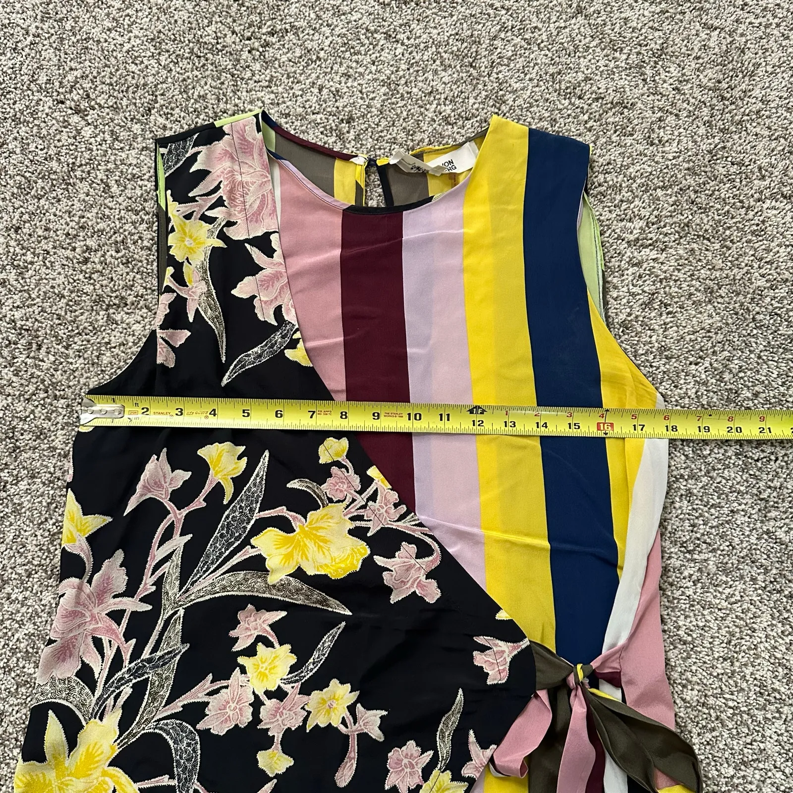 Diane Von Furstenberg multicolor striped silk wrap sleeveless top size M - Image 9