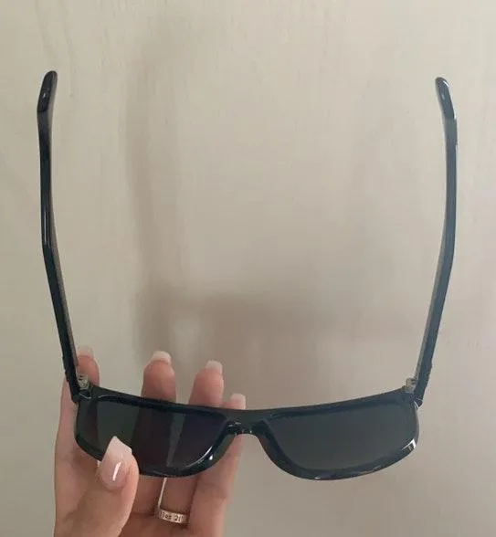 Ray-Ban  4147 Polarized Sunglasses  - Image 3