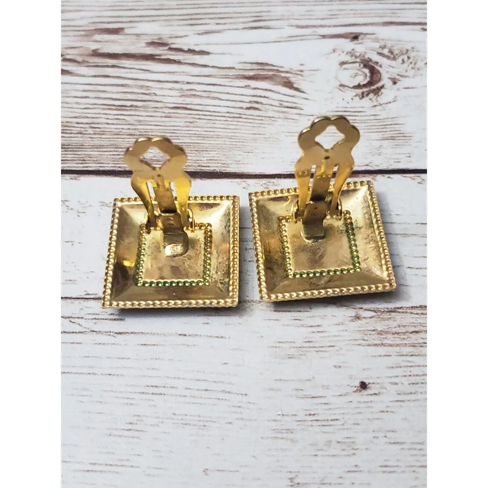 Vintage Clip On Earrings - Image 5