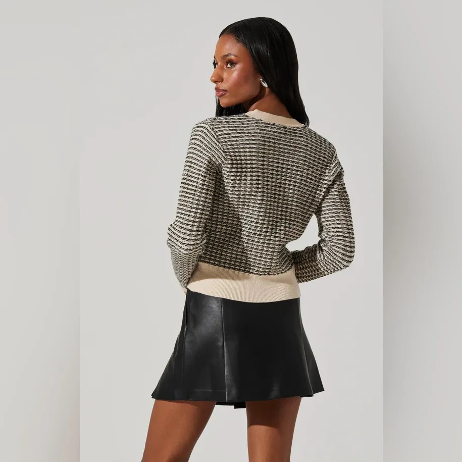 ASTR Ellory Wool Blend Striped Cardigan Black Cream One Size NWT Revolve - Image 2