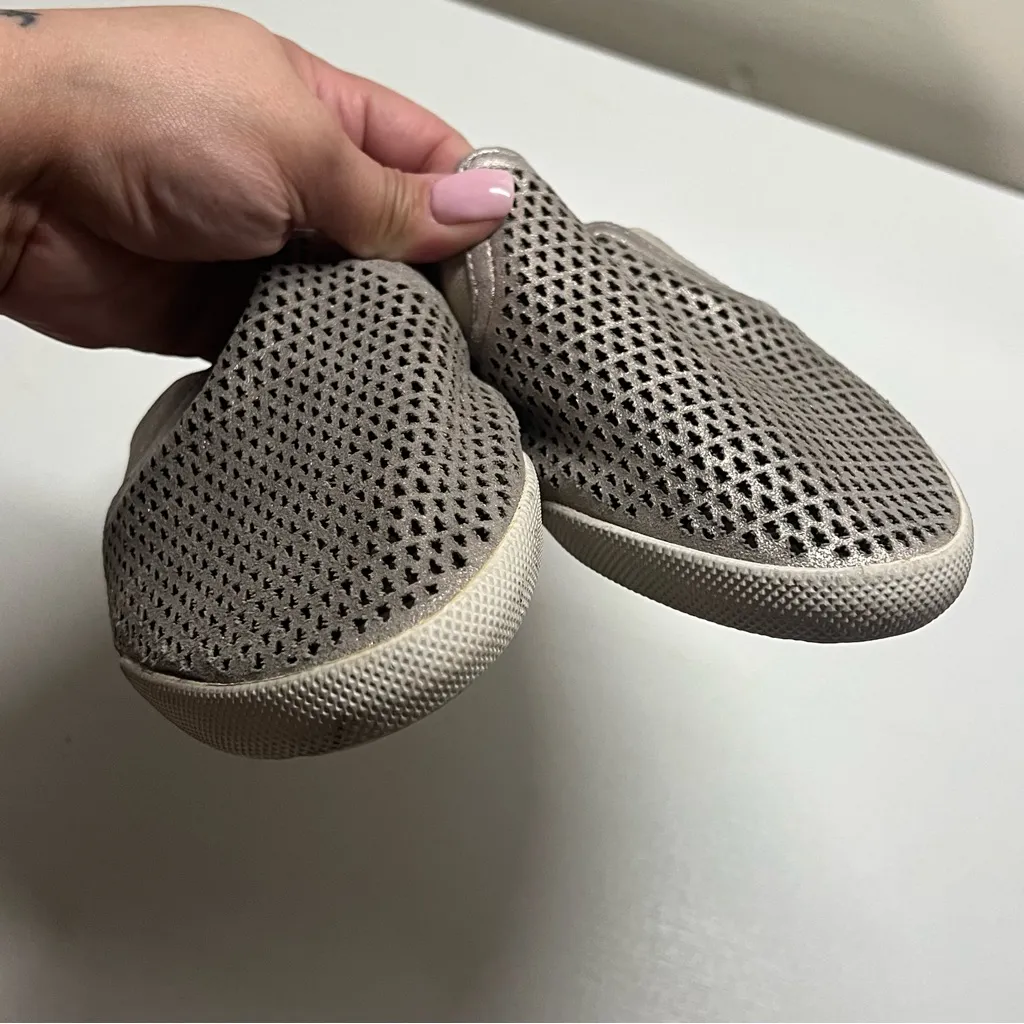 FRYE Melanie Perf Mules Size‎ 9M SLV - Image 4