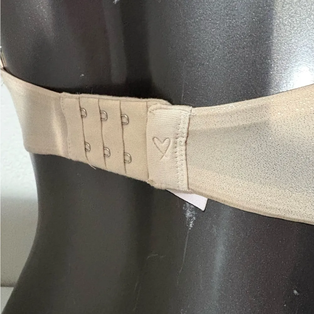 Victoria secret Dream Angels lightly lined Demi embellished rhinestone bra 32DDD - Image 9