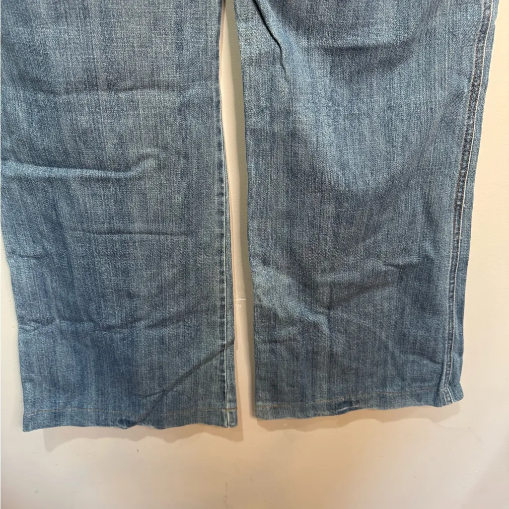 Vintage Late 90s / Y2K Abercrombie Low Rise Wide Leg Jeans‎ Medium Wash - Image 7