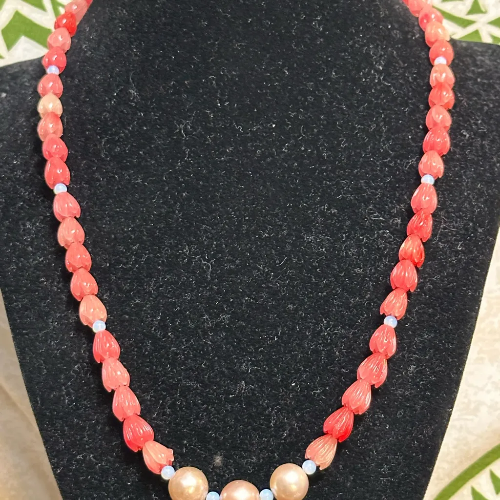 Coral Pink Pikake Flower & Edison Pearl Necklace w/.925 SS Handmade in Maui N65. - Image 3