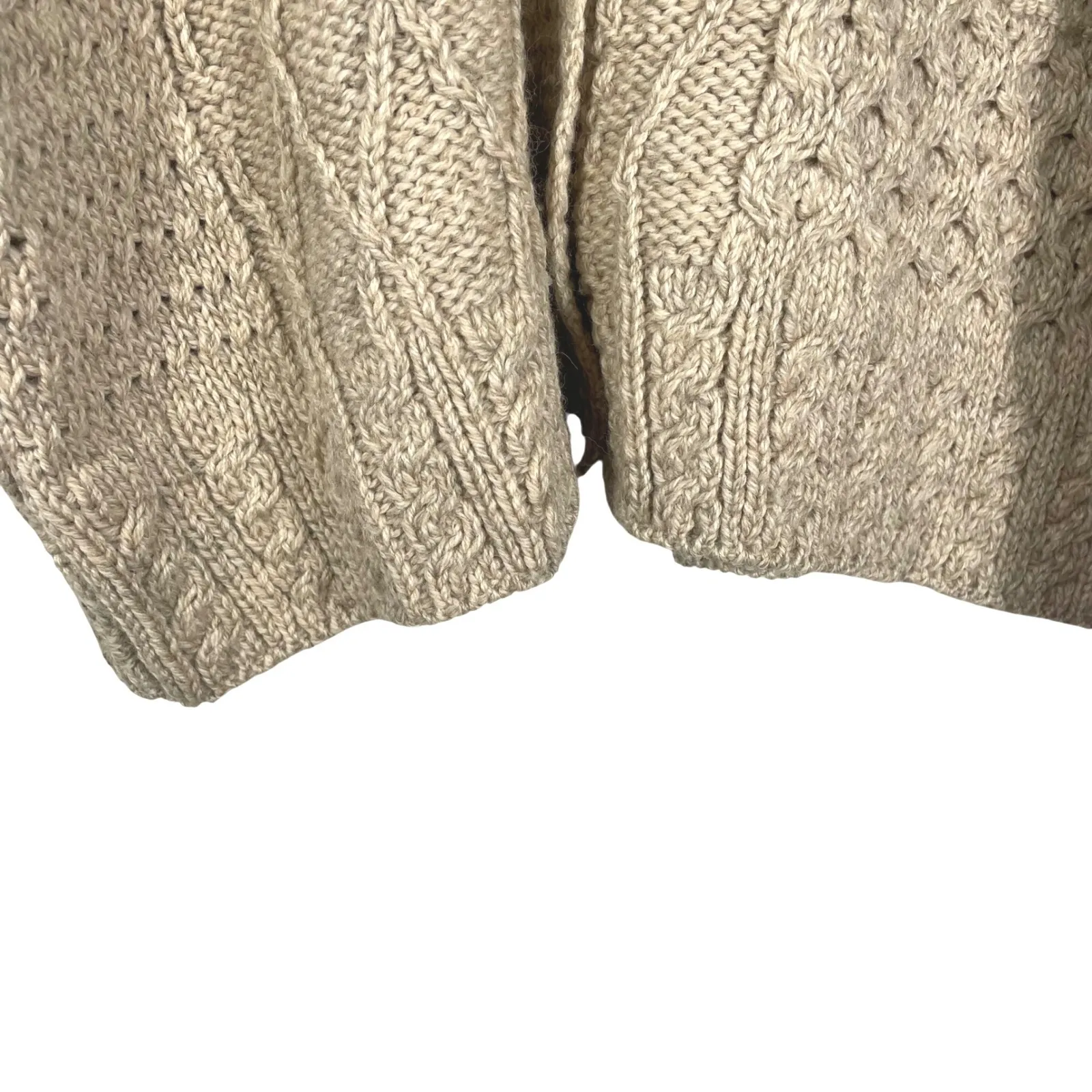 Carraig Donn 100% Merino Wool Aran Cable Knit Cardigan Sweater Ireland M Beige Tan Size M - Image 6