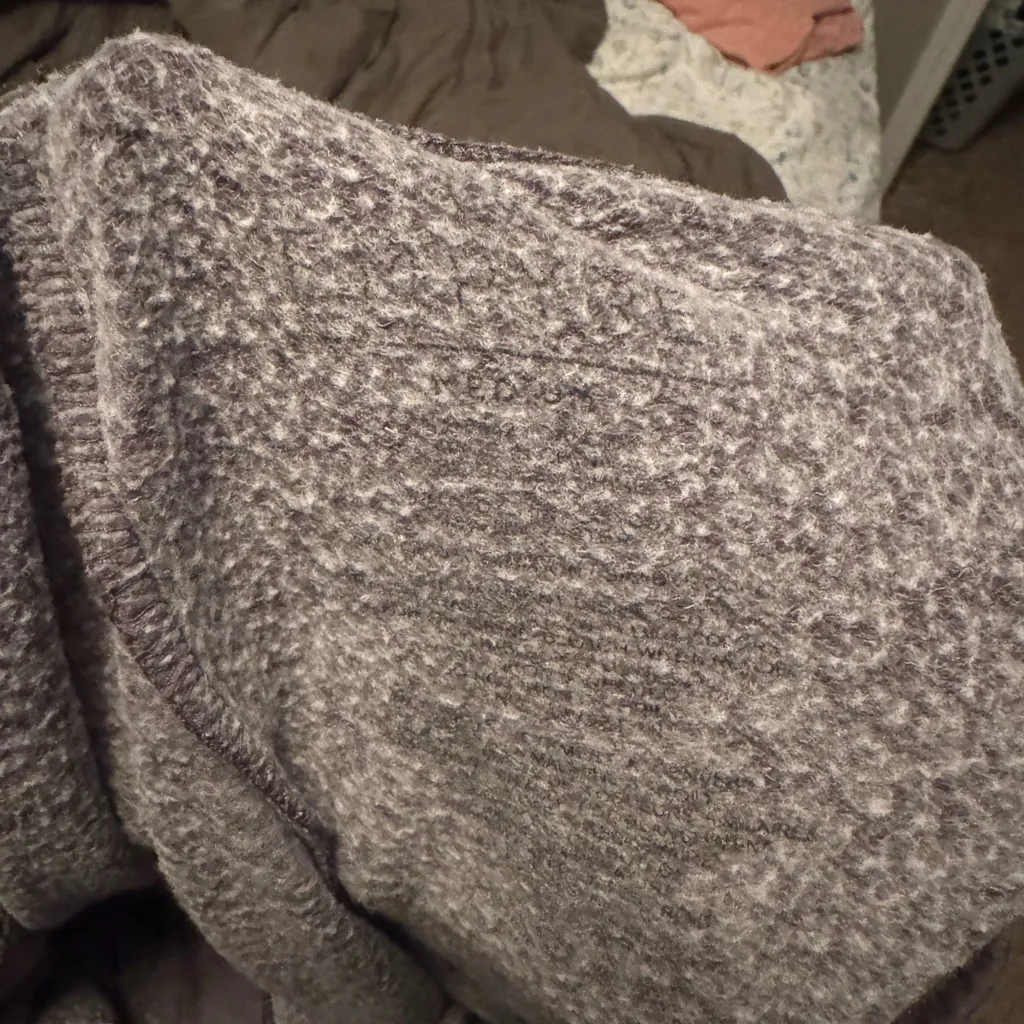 Empyre Charcoal Love Stings Athletic Shorts Gray Size M - Image 3