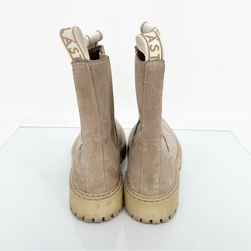 LAST Daze Suede Lug Sole Pull On Boots‎ 10 Taupe Tan - Image 7