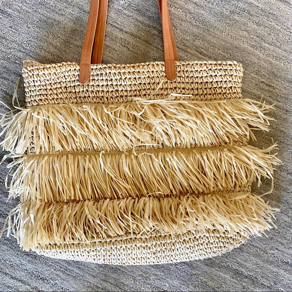 UNIVERSAL THREADS • Straw Tote - Image 7