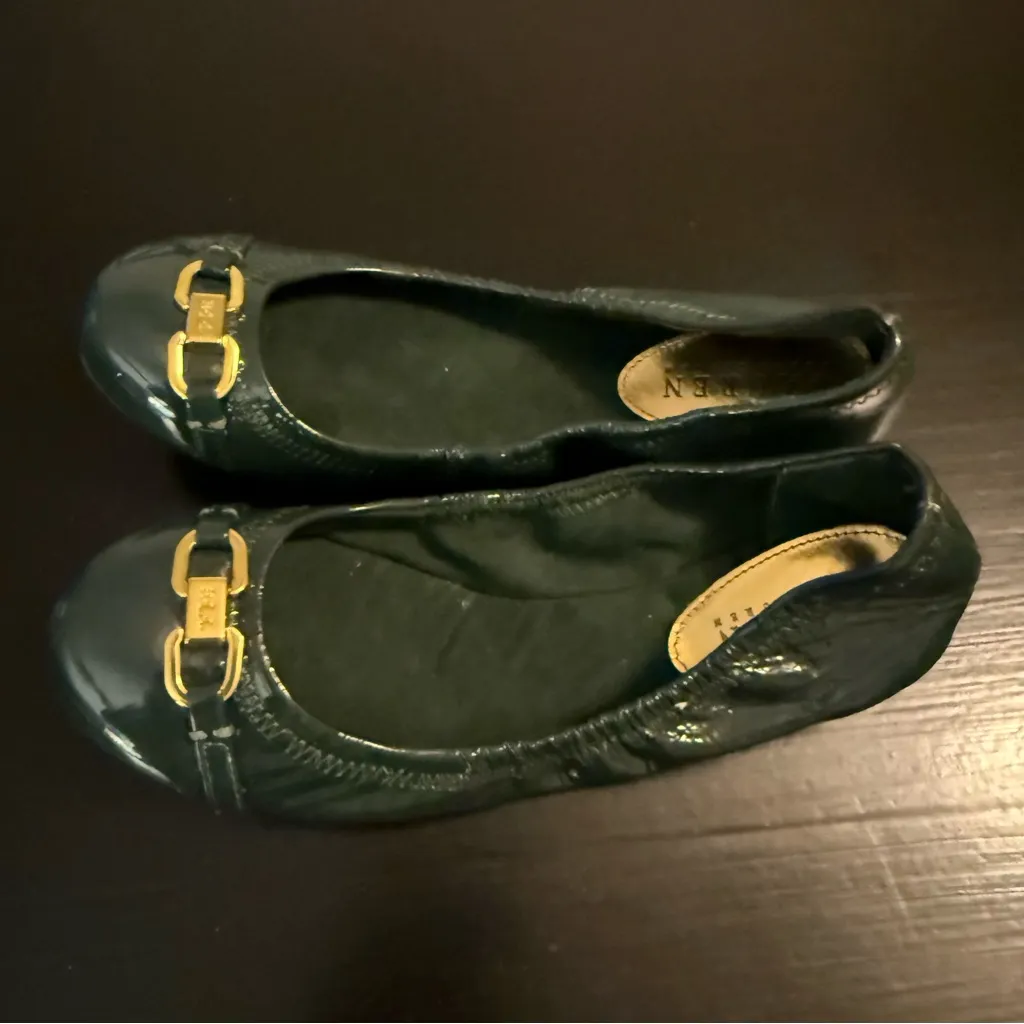 Lauren Ralph Lauren Dark Green Flats with Gold Buckle size 6 - Image 3