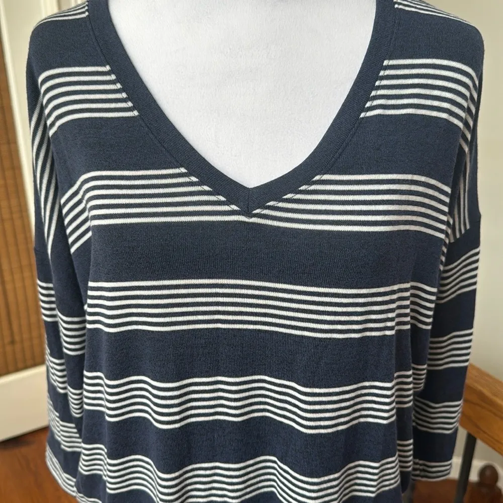 Navy Blue and White Striped V-Neck lightweight Sweater - Image 9