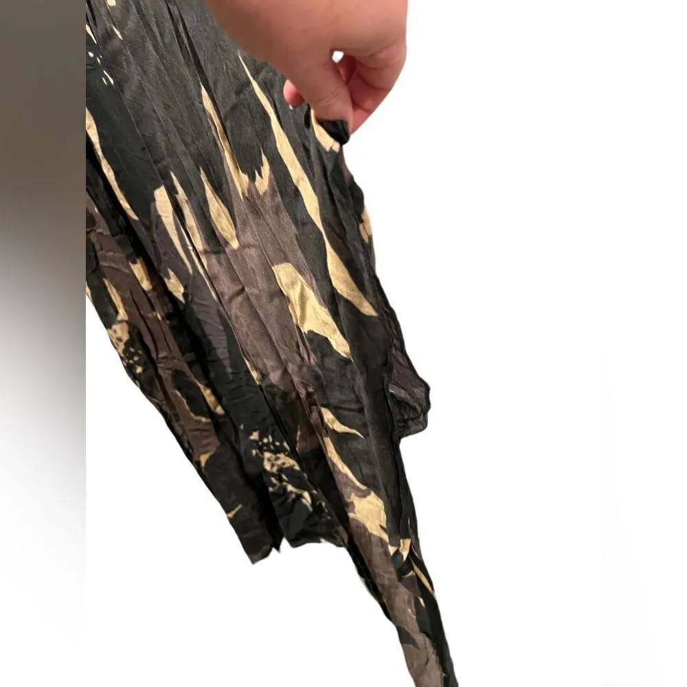 Gorgeous charcoal grey, tan and purple lightweight wrap one size - Image 6