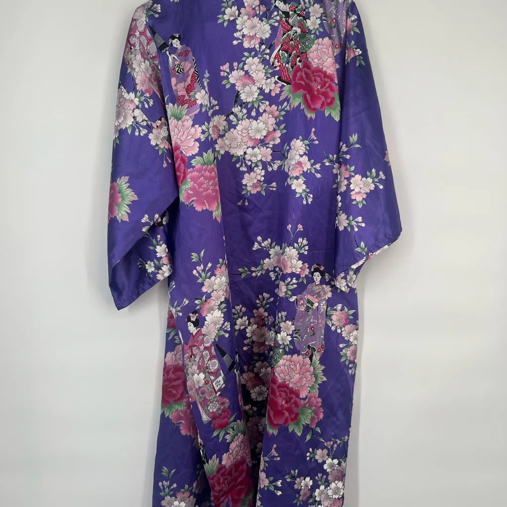 Vintage Jugemm Kimono Robe Woman Grecia Made Japan Purple Peacock Satin Oriental Size undefined - Image 6