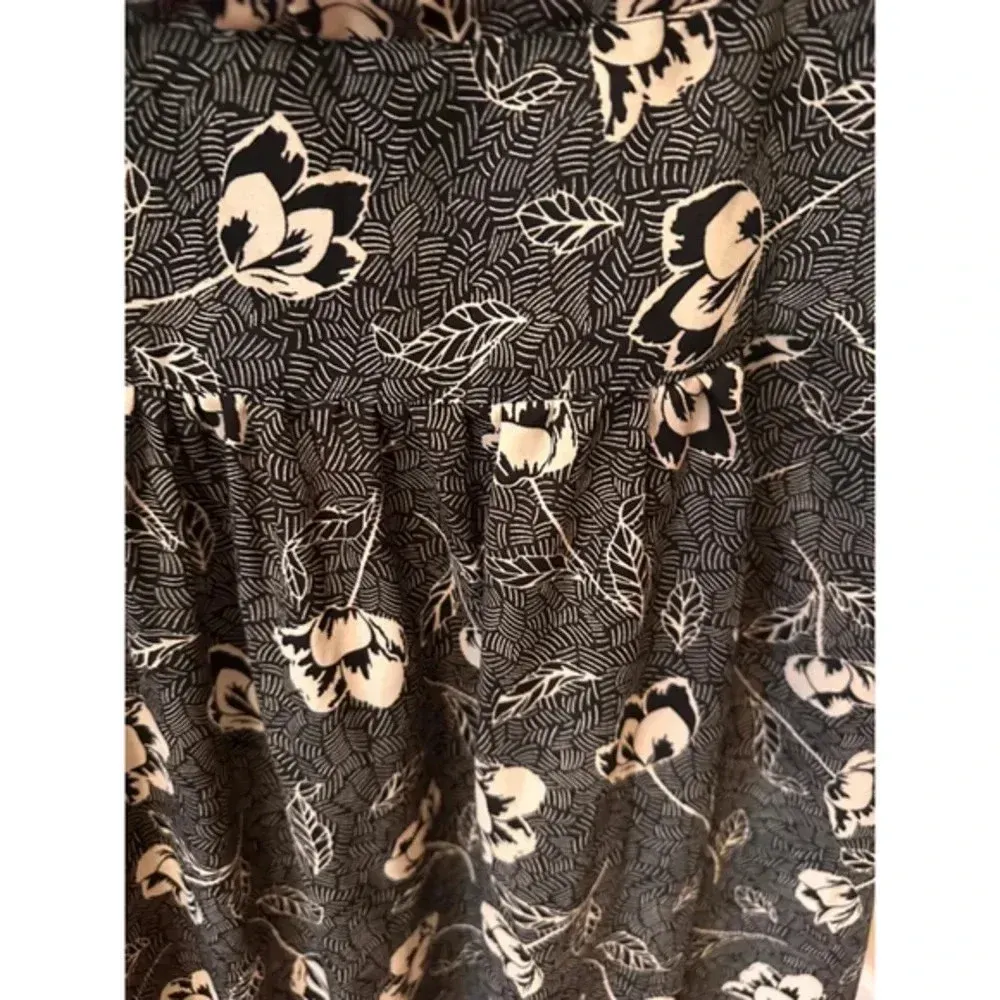 Women's Lizard Thicket Floral Dress Size L Black maxi Dress‎ - Image 4