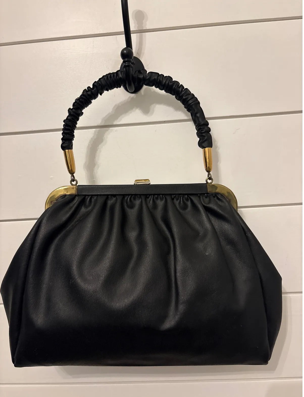 Vintage 1940's Black Ruched Handle Kiss Lock Clasp Frame Handbag Evening Bag - Image 1