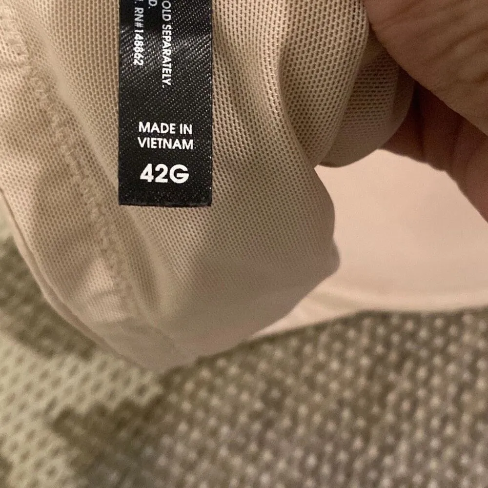 Torrid bra size 42G - Image 5