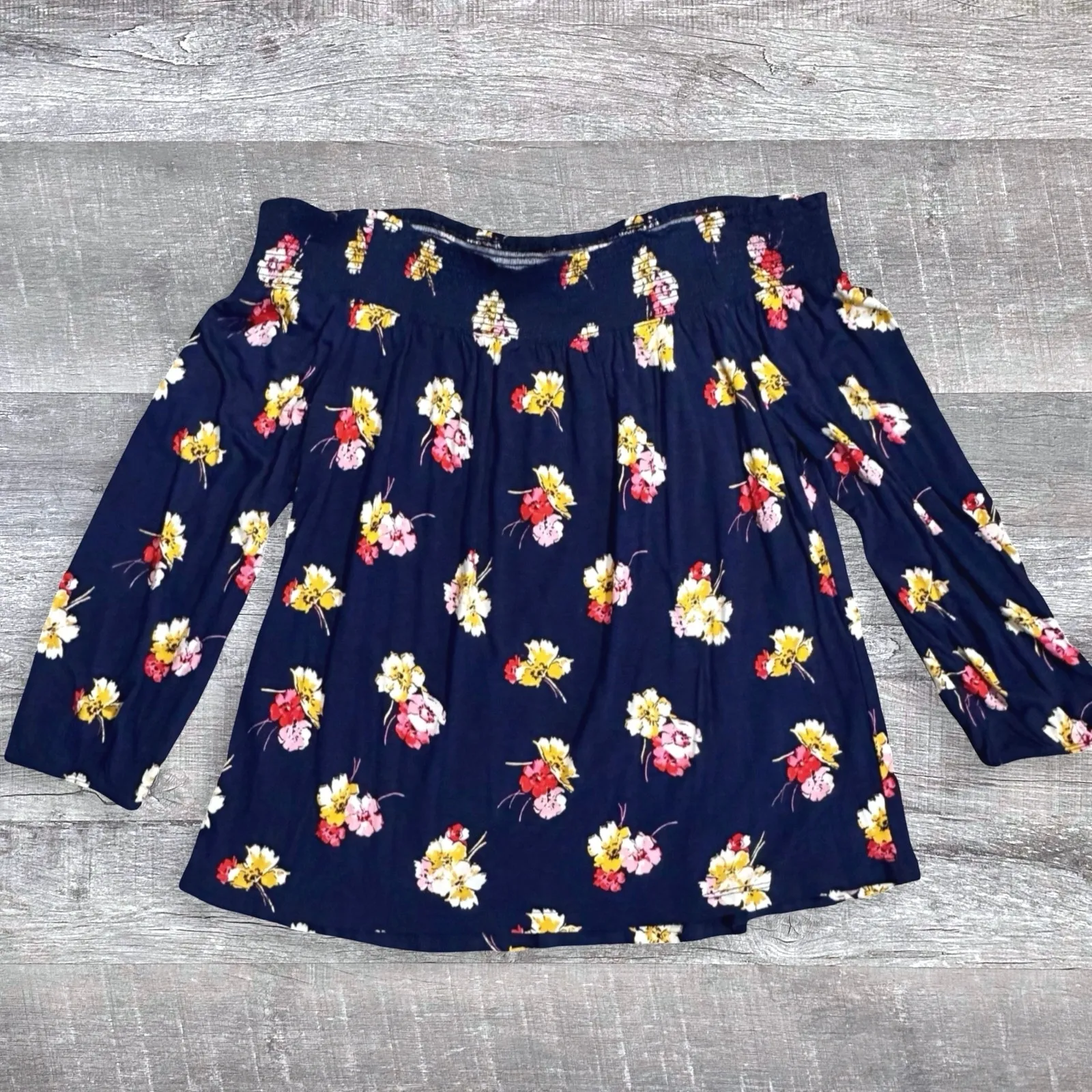 Old Navy Long Sleeve Swing Off Shoulder Navy Top Womens M Floral Boho - Image 1