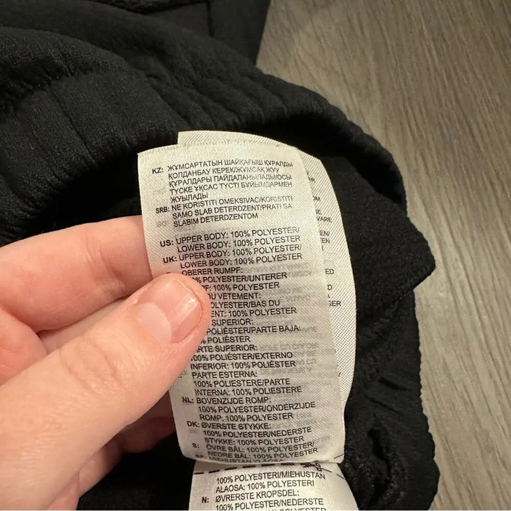 Adidas Black Fuzzy Sherpa Half Zip Long‎ Sleeve Sweatshirt Size S - Image 7