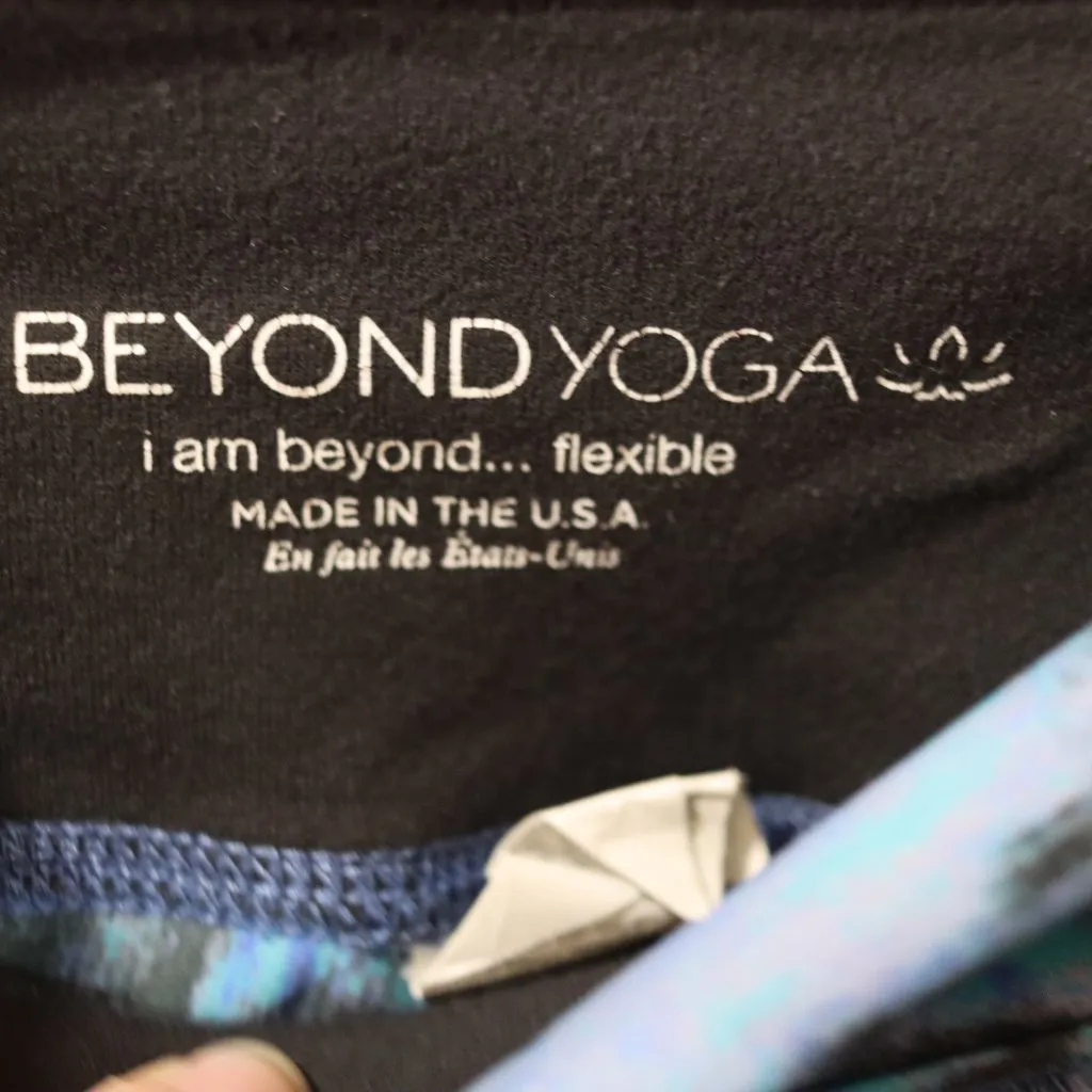 Beyond Yoga Blue Printed Pull On Ankle Yoga Pants Size Medium USA Made - Image 6