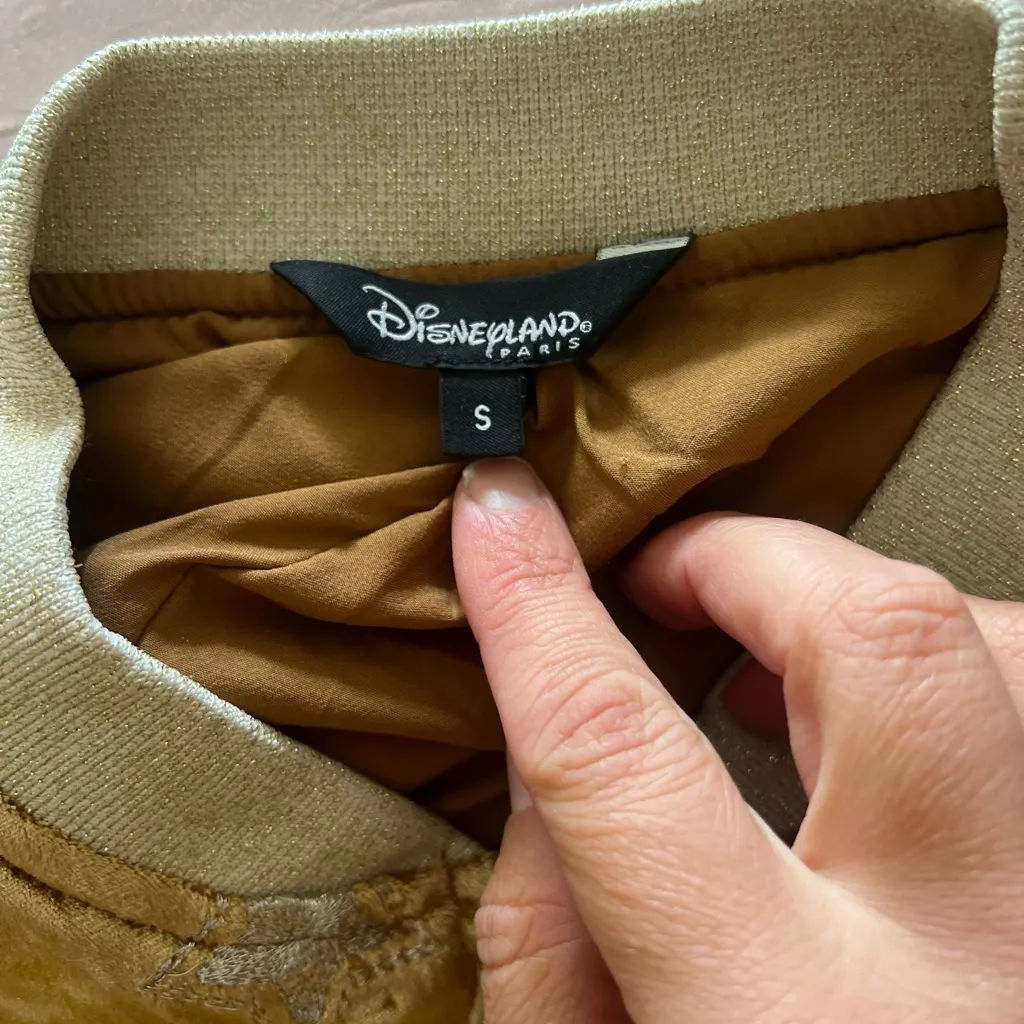 Disney Parks Disneyland Paris gold Velvet Tinker Bell bomber Jacket small - Image 9