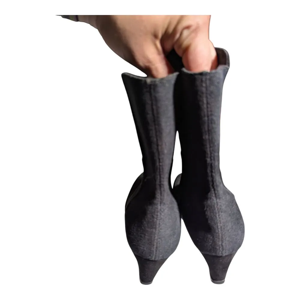 Stuart Weitzman Beatrice Black Suede Almond Toe Wedge Midi Ankle Boots Sz 7 - Image 3