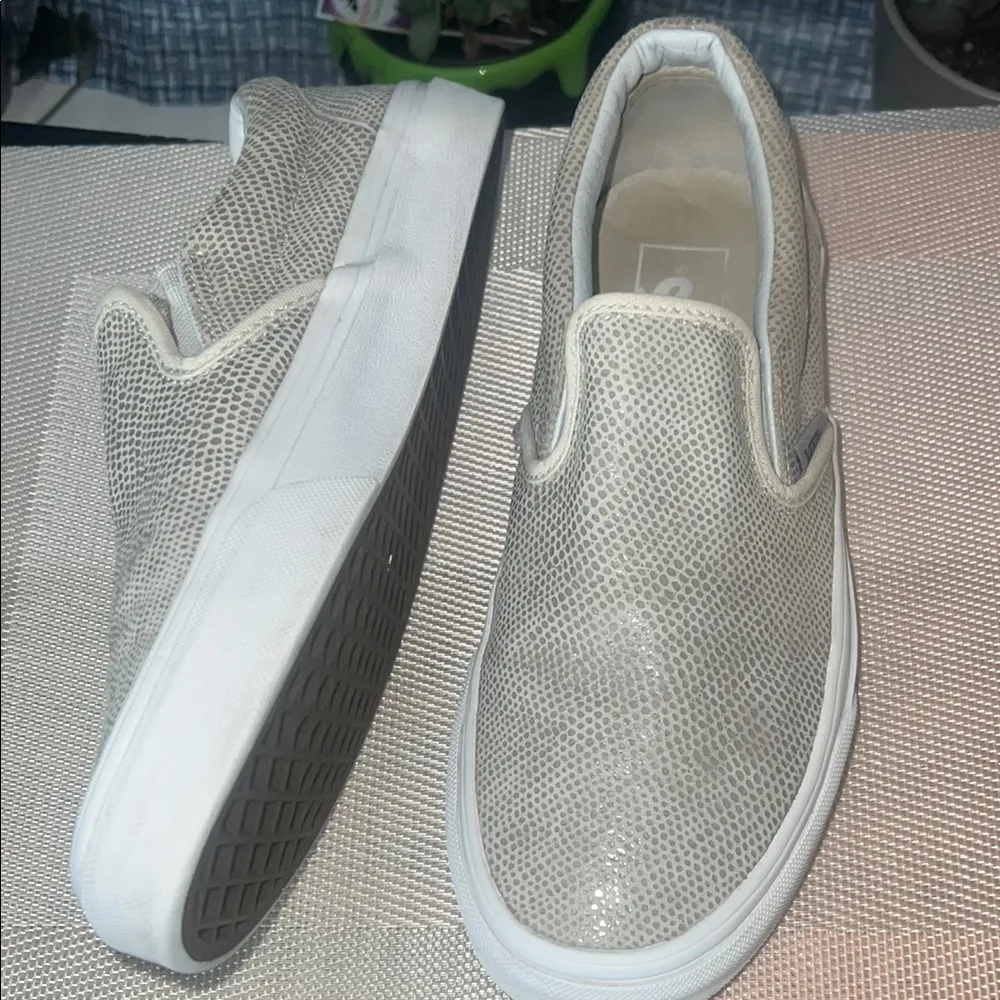 VANS Gray Slip-On women  Shoes - Image 3
