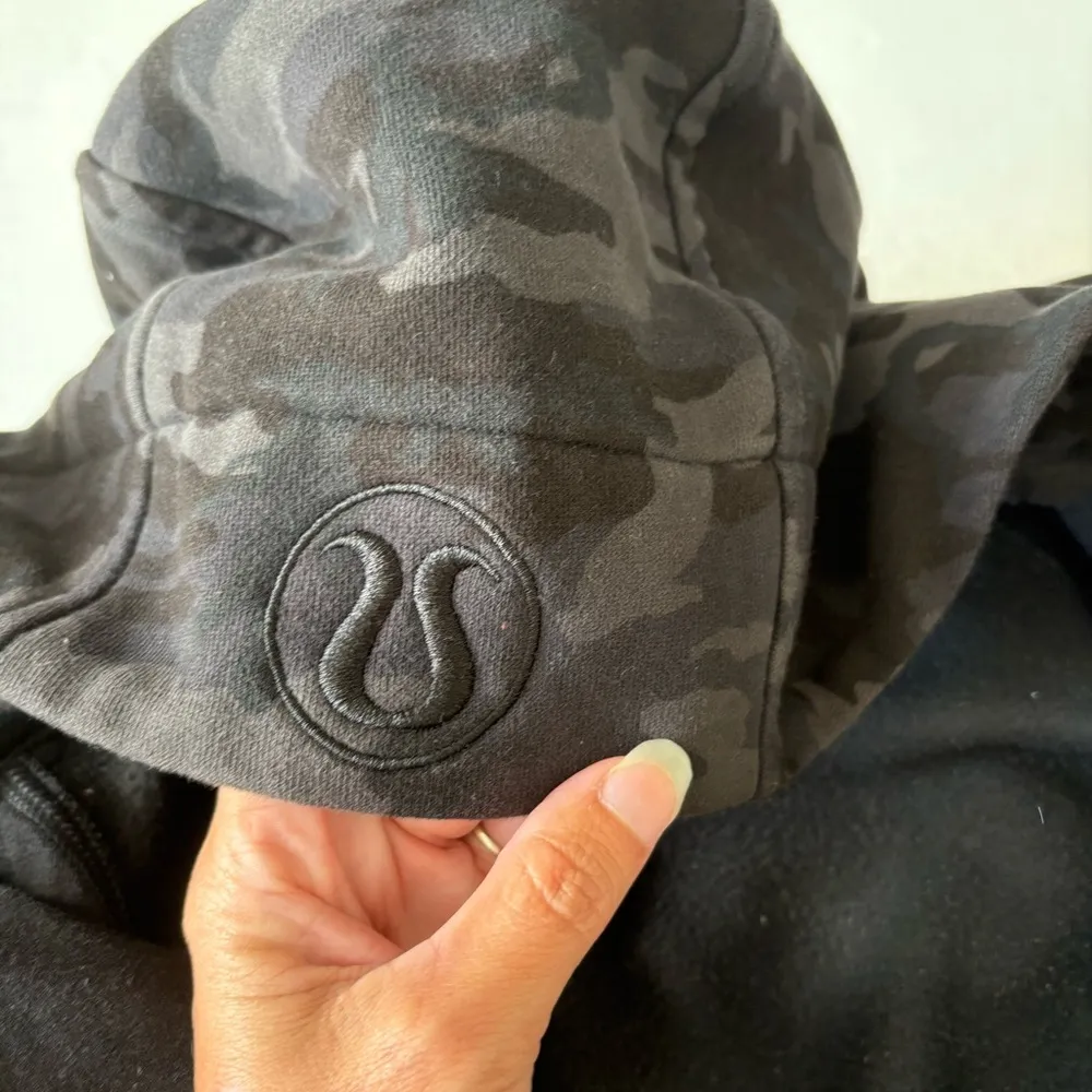 Scuba Hoodie *Light Cotton Fleece Incognito Camo Multi Grey size 4 - Image 5