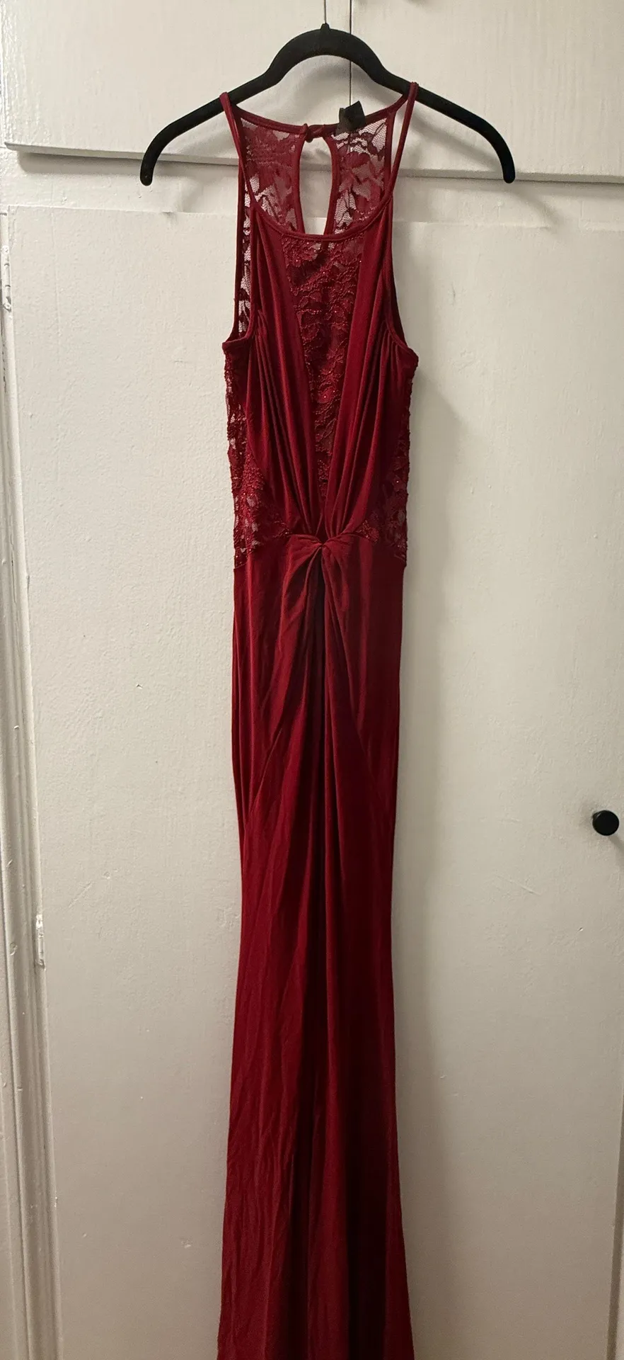 Red Holiday Lace Cutout Bodycon Maxi Dress with Slit - Image 3