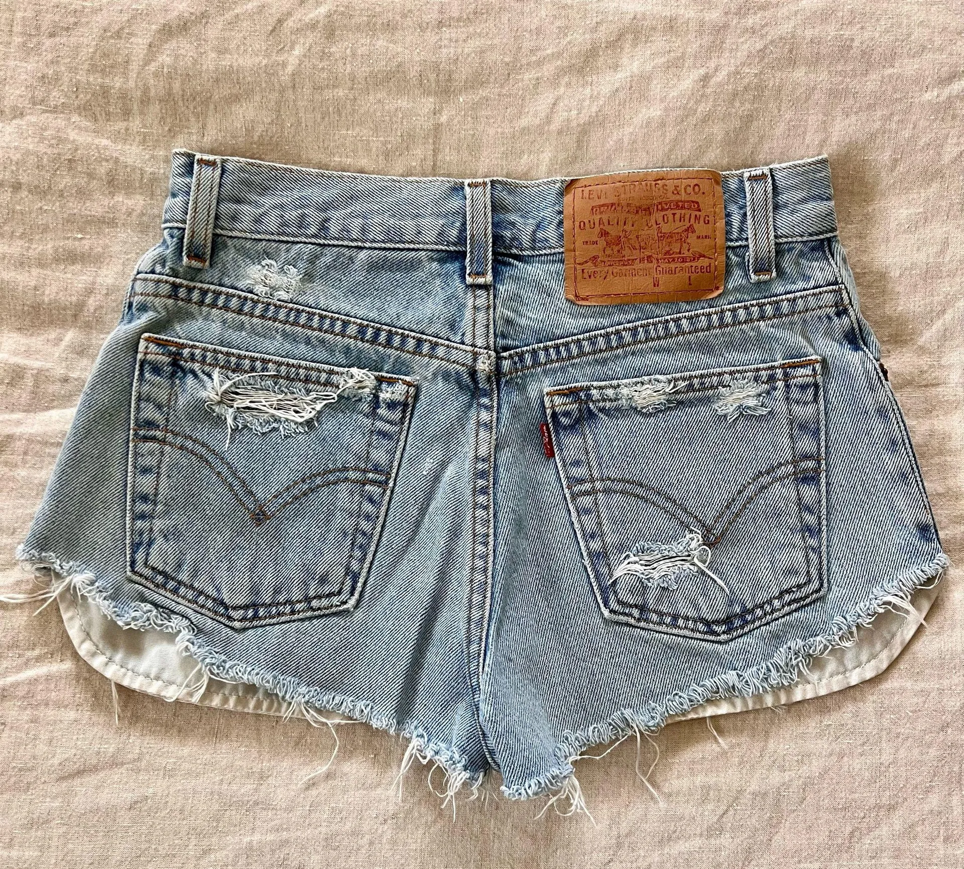 Vintage Levi Daisy Dukes - Image 2